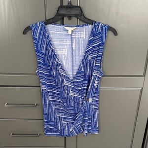 Banana Republic Blue and White Patterned Blouse
